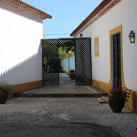Otel Quinta Do Valle Tomar